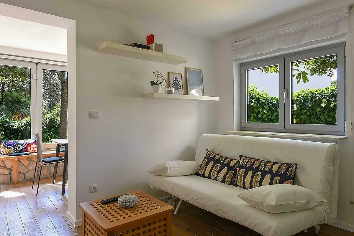 רוביני Apartment Balthazar